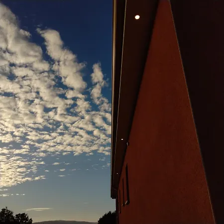 Bienvenue A Naudebal Rebourguil